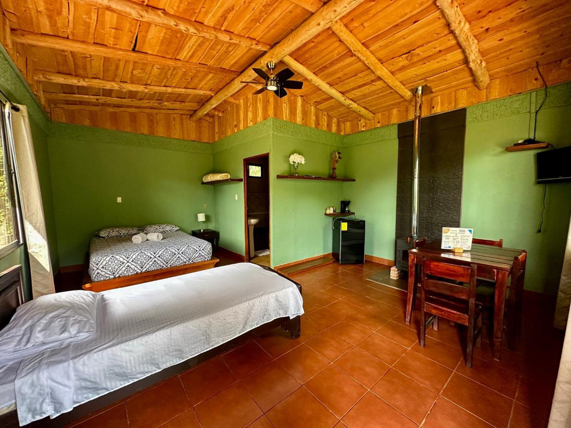 Hotel De Montana El Pelicano San Isidro De El General المظهر الخارجي الصورة